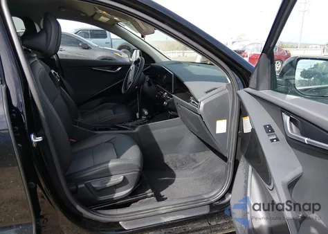 2024 Kia Niro Ex z USA, uszkodzony, nr VIN KNDCR3LE8R5154645